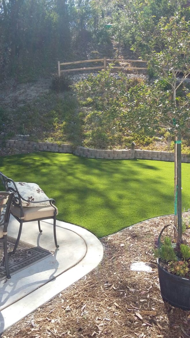 Green Artificial Grass Is The Choice In Murrieta Synthetic Turf and